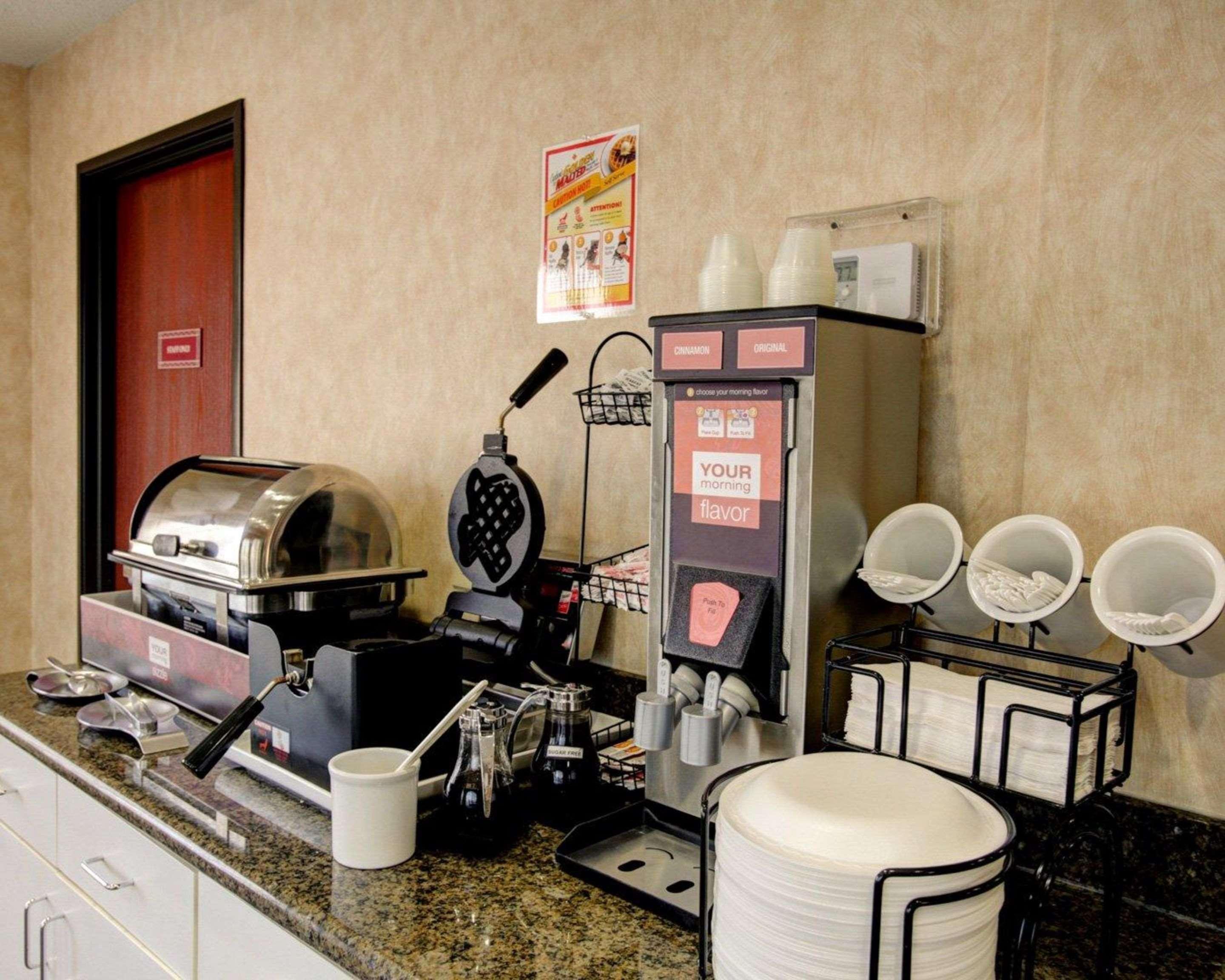 סגווין Comfort Inn & Suites מראה חיצוני תמונה