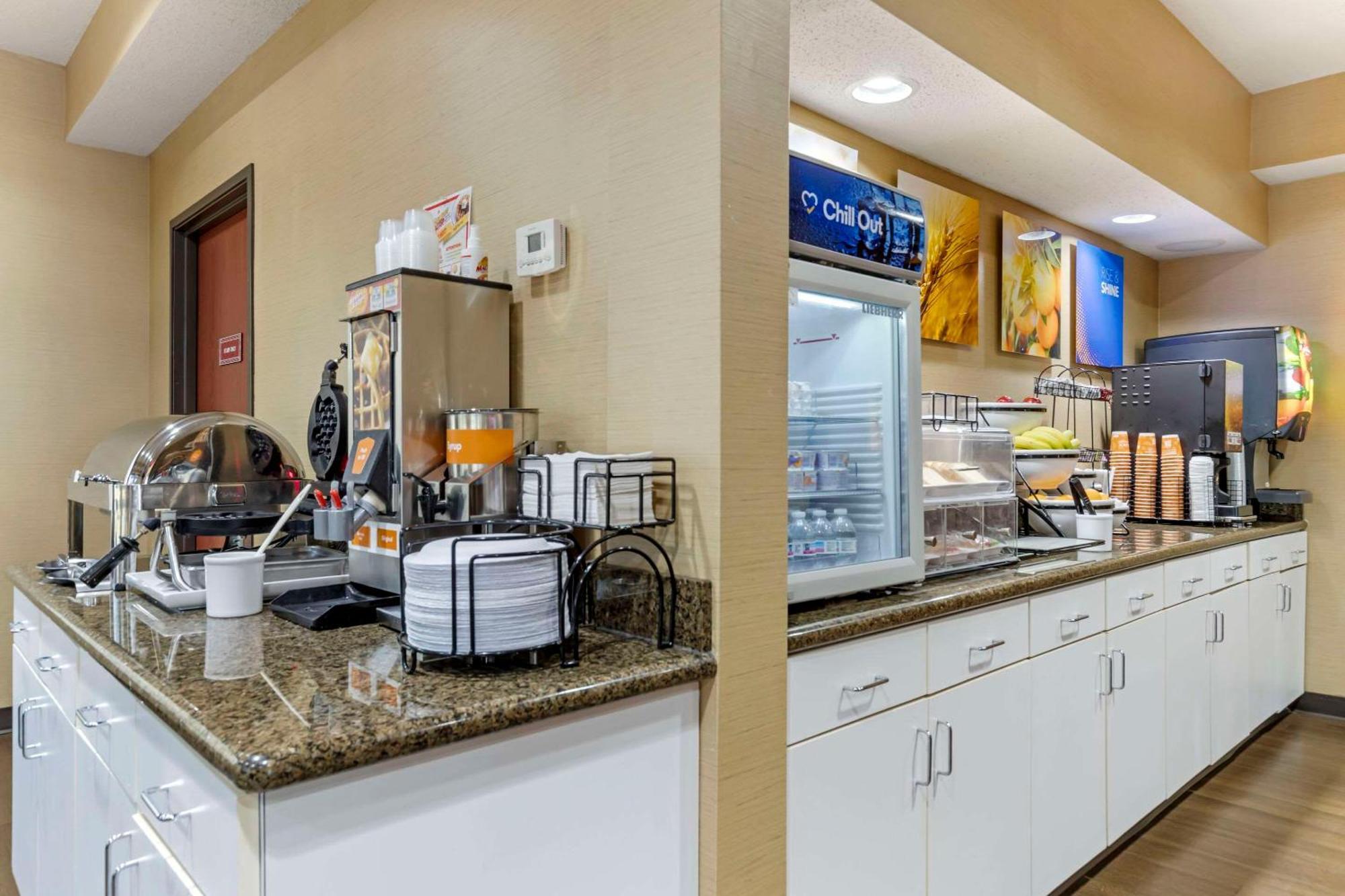 סגווין Comfort Inn & Suites מראה חיצוני תמונה