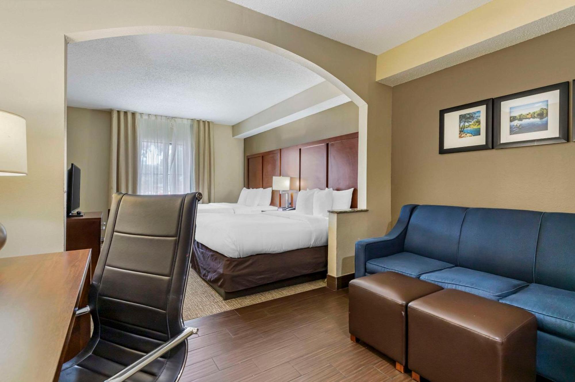 סגווין Comfort Inn & Suites מראה חיצוני תמונה