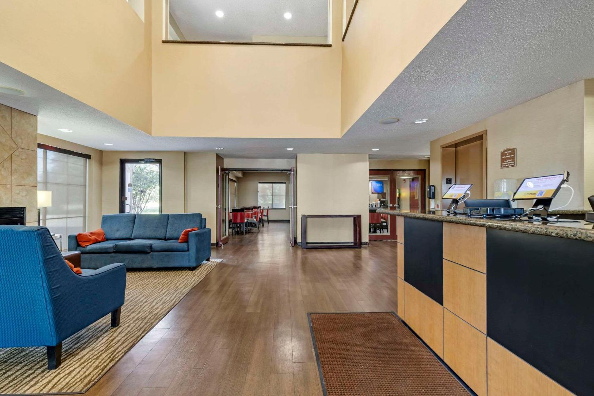 סגווין Comfort Inn & Suites מראה חיצוני תמונה